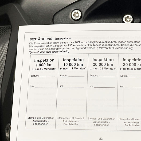 Foto von einem Serviceheft